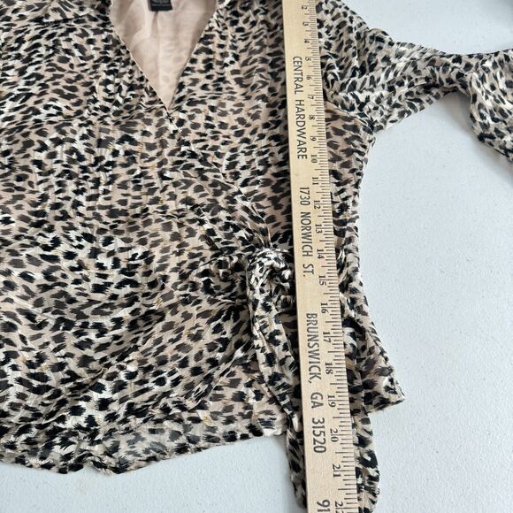 VTG Anne Carson Silk Animal Print Wrap Top Size S Brown Old Money Mob Wife - Picture 10 of 11